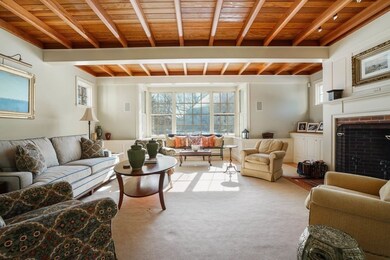 151 Oakland St, Wellesley Hills, MA 02481 - photo 5