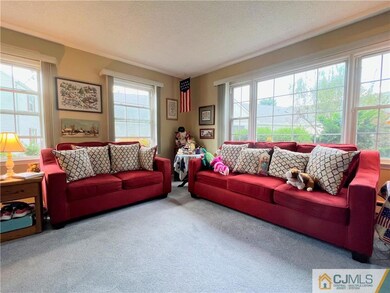 538 Sutton Way unit 538B, Monroe Township, NJ 08831 - photo 2