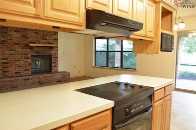 1604 Aldrich Ave, Wichita Falls, TX 76302 - photo 6