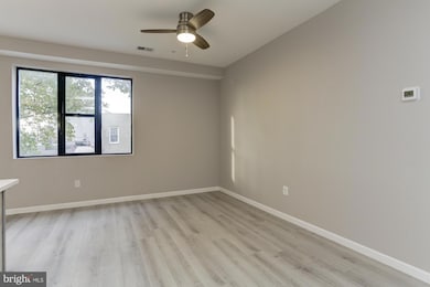 400 S Highland Ave unit 301, Baltimore, MD 21224 - photo 5