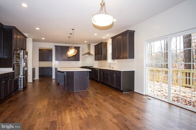 12120 Gores Mill Rd, Reisterstown, MD 21136 - photo 3