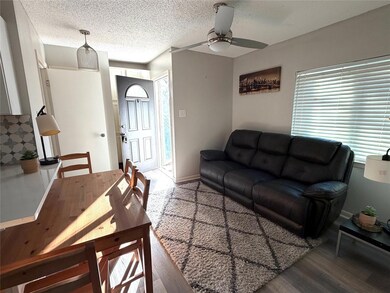 2208 Garden St unit B, Austin, TX 78702 - photo 4