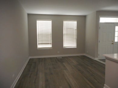 710 Timothy Ct unit 221, East Dundee, IL 60118 - photo 3