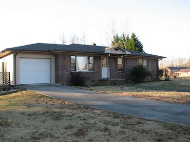 105 Mountain View Dr, Walhalla, SC 29691 - photo 2