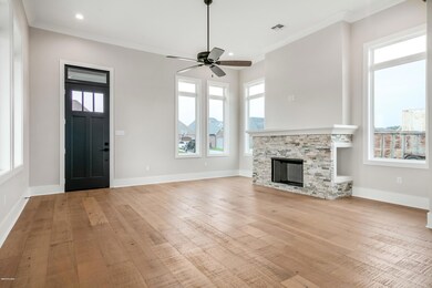402 Dunvegan -6