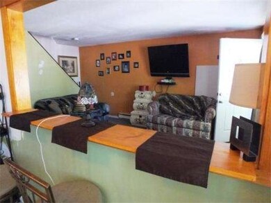 269 Chicopee St unit 21, Chicopee, MA 01013 - photo 3