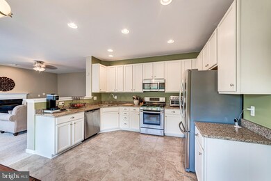12513 Erroll Ln, Bristow, VA 20136 - photo 3