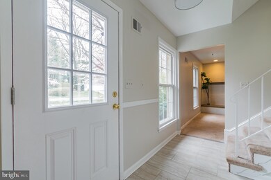 17612 Princess Anne Dr, Olney, MD 20832 - photo 3