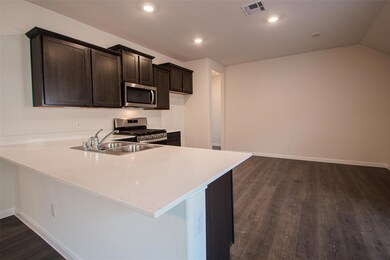 3936 Oak Creek Cir, Denison, TX 75020 - photo 4