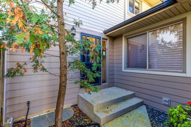 707 Mallard Ln unit 707, Deerfield, IL 60015 - photo 2