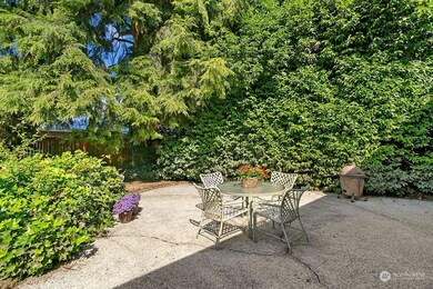 8904 SE 58th St, Mercer Island, WA 98040 - photo 6