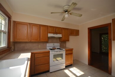 30 Terrace St, Charlestown, NH 03603 - photo 4