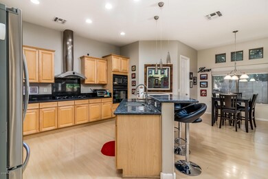 Kitchen (3)-SMALL