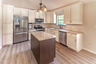 713 Lloyd Huskey Rd, Pigeon Forge, TN 37863 - photo 4