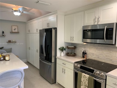 6102 SE Landing Way unit 2, Stuart, FL 34997 - photo 4