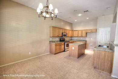 Kitchen Eat in area