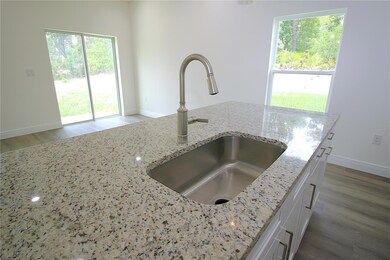 09. Kitchen