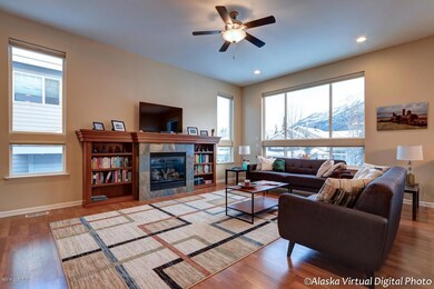 Living Room w/Mountain Views!