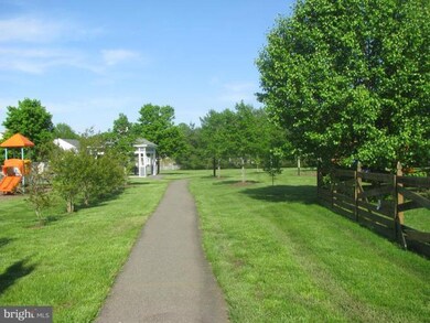 301 Jersey Ct, Bowie, MD 20721 - photo 7