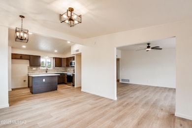 9054 E 25th St, Tucson, AZ 85710 - photo 7