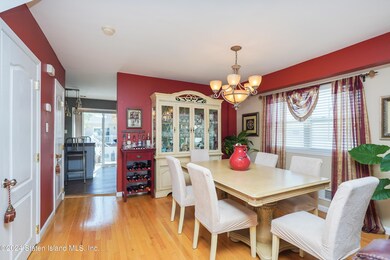 84 Lorrain Ave, Staten Island, NY 10312 - photo 6