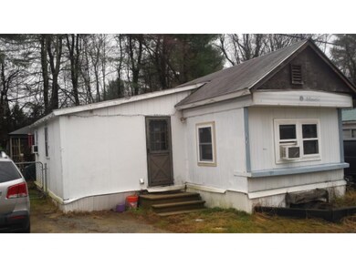 235 Dearborn Rd unit 3, Pembroke, NH 03275 - photo 2