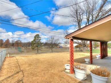 5709 N Sapulpa Ave, Oklahoma City, OK 73112 - photo 5