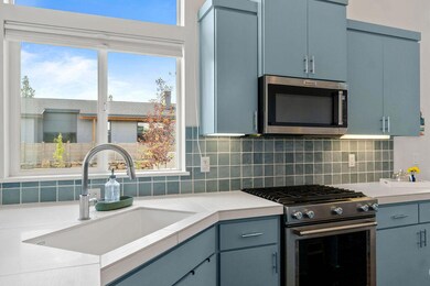Open Kitchen