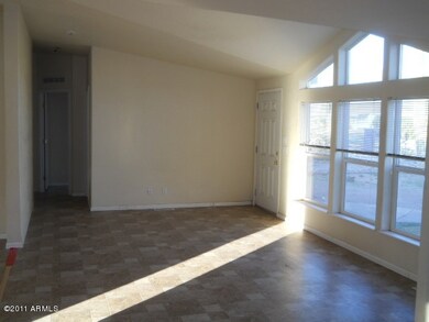 023-381701 Living Room 2