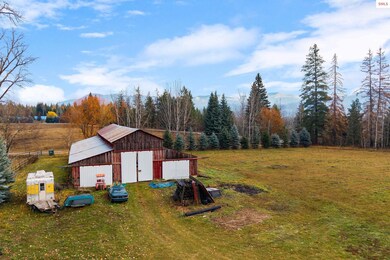 2844 McArthur Lake Rd, Naples, ID 83847 - photo 5