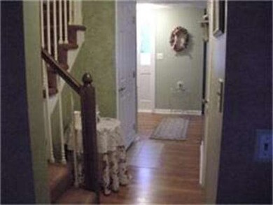 18 Patrick Rd, Tewksbury, MA 01876 - photo 3