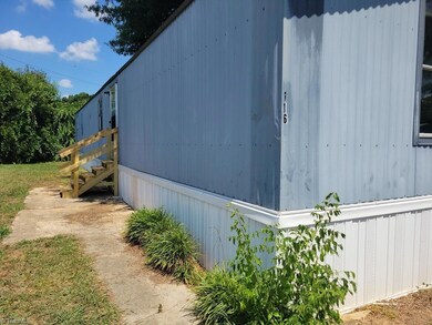 116 Cabana Ln, Mocksville, NC 27028 - photo 2