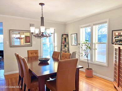 15 Van Dorn St, Saratoga Springs, NY 12866 - photo 6