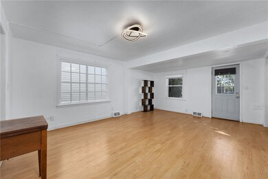 928 Water St unit 1-2, Eau Claire, WI 54703 - photo 7