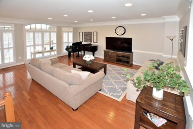 4045 Stewarts Bridge Ct, Fairfax, VA 22033 - photo 3