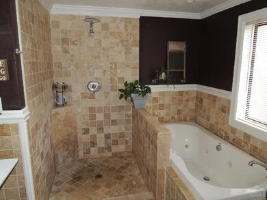 unlisted-address, Bend, OR 97701 - photo 4