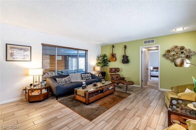 3176 Brazos St, Las Vegas, NV 89169 - photo 7