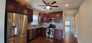 4138 W Barry Ave unit 2, Chicago, IL 60641 - photo 3