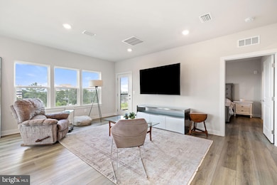 Woodland Park East unit V, Herndon, VA 20171 - photo 5