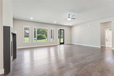 22 Scarborough Ln, Bella Vista, AR 72715 - photo 7