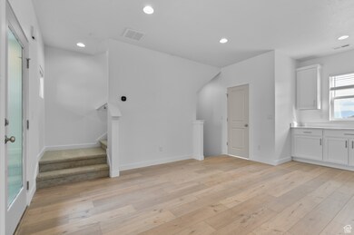 556 N Buffalo Grass Ln, Lindon, UT 84042 - photo 7