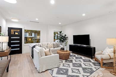 11218 115th Place NE, Kirkland, WA 98033 - photo 5