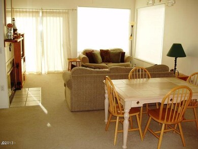 Living / Dining