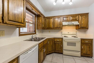 13 Davis Cir, Bella Vista, AR 72715 - photo 7