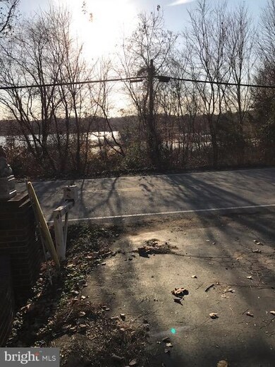 18009 Possum Point Rd, Dumfries, VA 22026 - photo 3