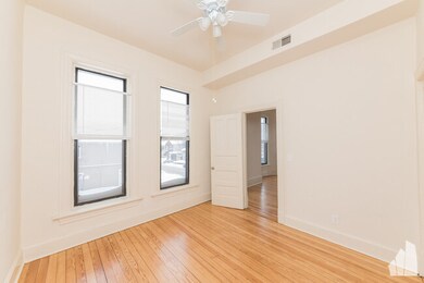 1403 W Huron St unit 4, Chicago, IL 60642 - photo 6