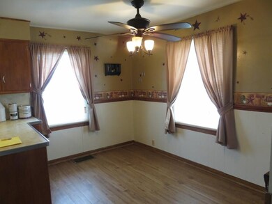 1811 S High St, Muncie, IN 47302 - photo 3