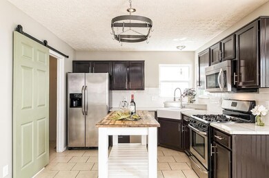 9207 Windy Creek Dr, Columbus, OH 43240 - photo 7