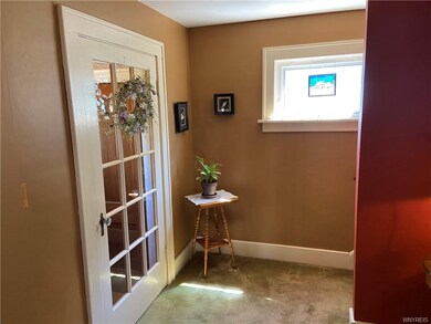 377 Bennett St, North Tonawanda, NY 14120 - photo 5