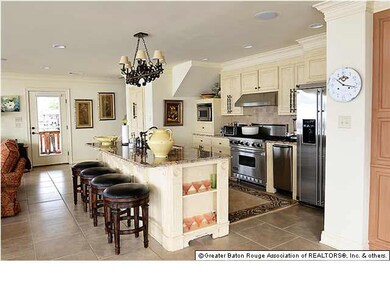 Open floor plan perfect for entertaining made easy